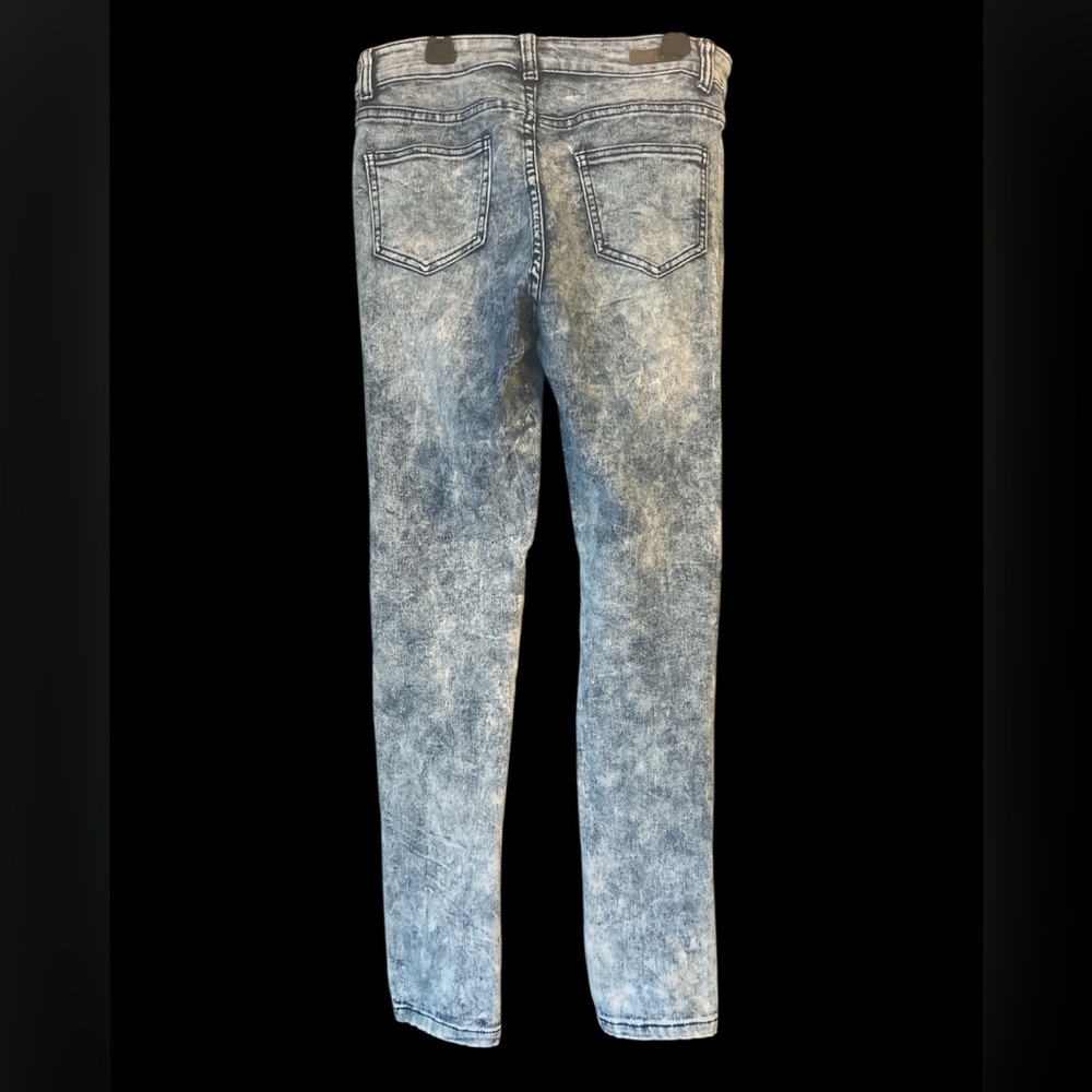 Multi Zipper Acidwash Jeans - Size 9 - Picture 3 of 9